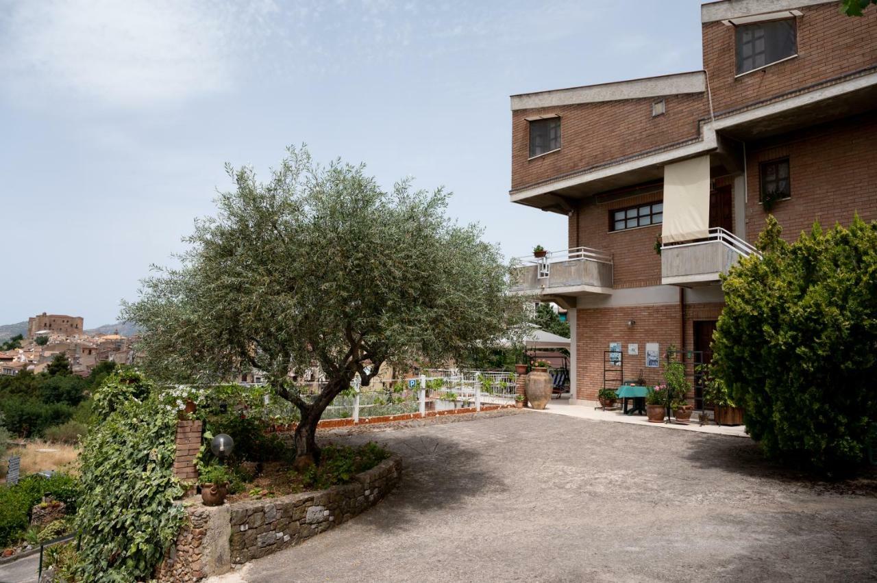 B&B Panorama Castelbuono  Luaran gambar