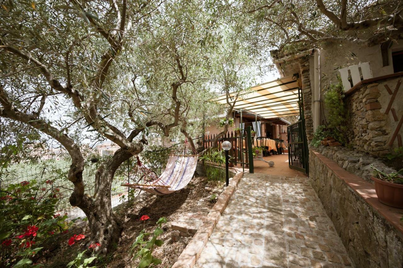 B&B Panorama Castelbuono  Luaran gambar